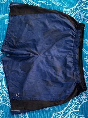 Old Navy Active Go-Dry Blue Camo Lined Running Shorts Mens Size Large
